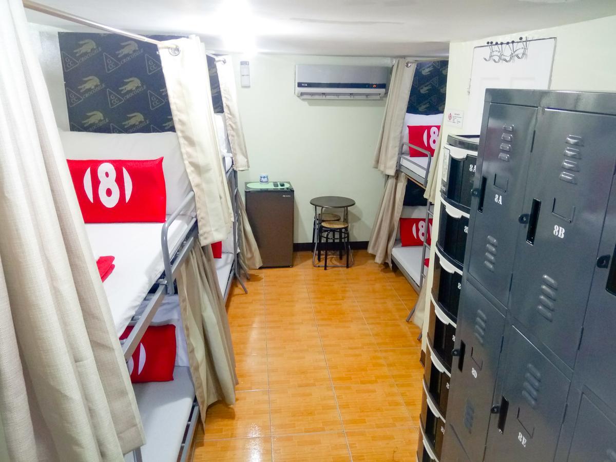 8Hostel Manila Zewnętrze zdjęcie