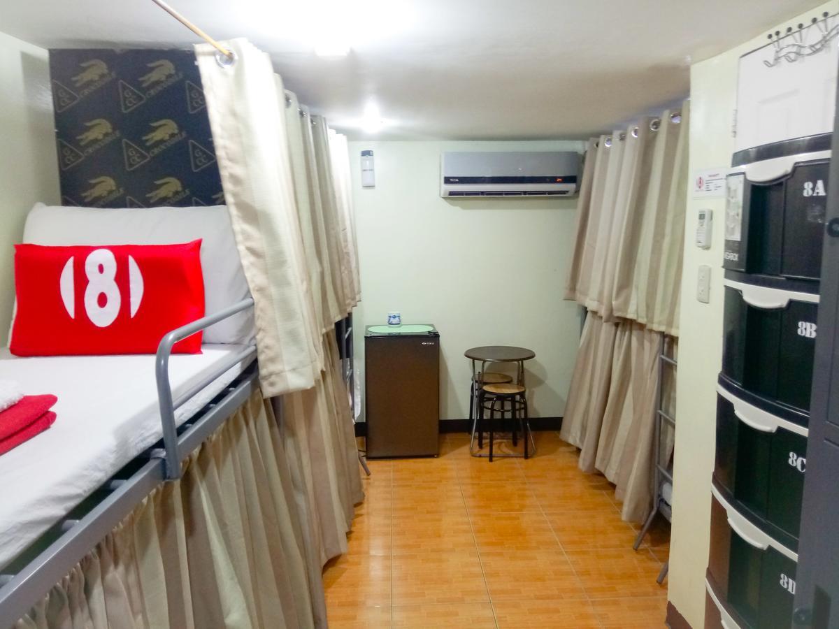 8Hostel Manila Zewnętrze zdjęcie